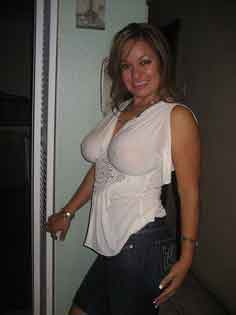 horny older single women near Menasha